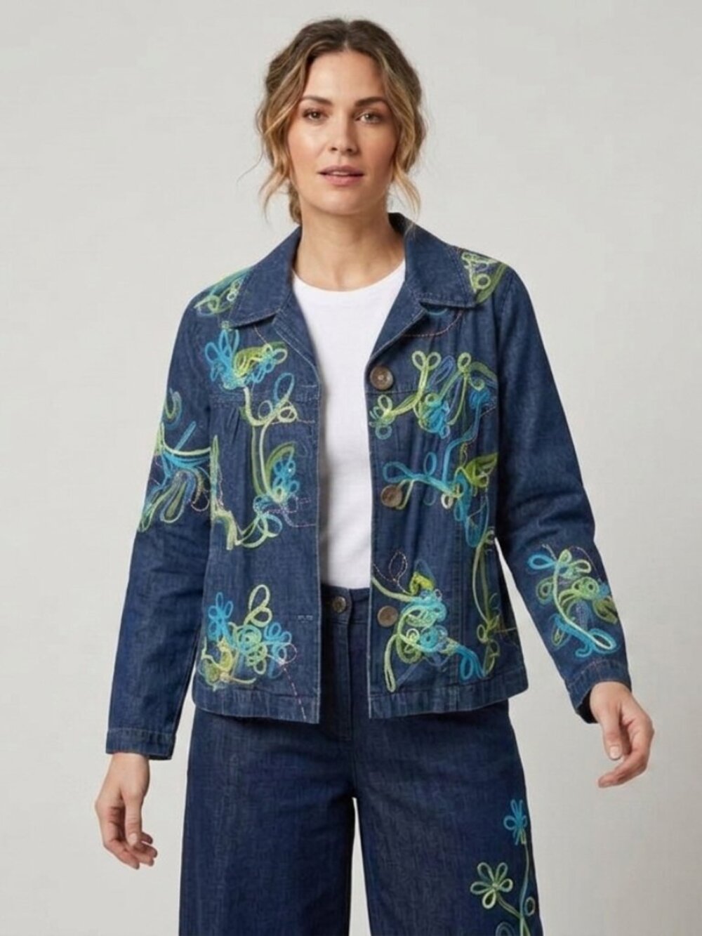 #WearableArt #BohoChic #DopamineDressing #ArtisanStyle #StatementJacket #Funky